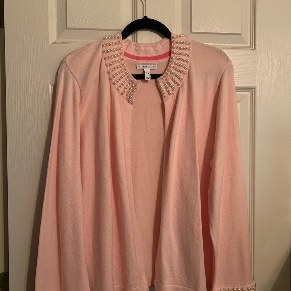 Mizrahi Pink NWOT pearl ( faux) Cardigan with Studded Collar